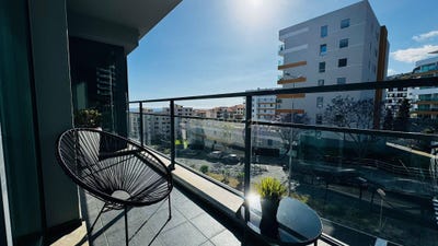 /international/pt/avenida-mario-soares-b6-1º-andar-cg-ilha-da-madeira-madeira-310108421724/