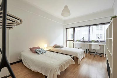 /international/pt/avenida-visconde-de-valmor-lisbon-lisbon-310093873397/