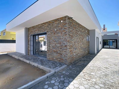 /international/pt/fernao-ferro-setubal-municipality-310108526951/