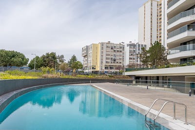 /international/pt/alges-lisbon-310100639702/