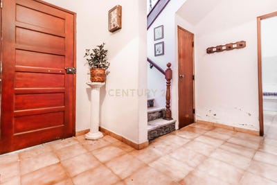 /international/pt/rua-santa-engracia-1011-fernao-ferro-portugal-fernao-ferro-setubal-municipality-310109124721/