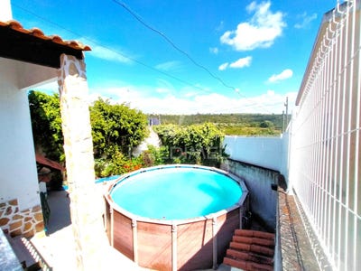 /international/pt/azoia-de-cima-e-tremes-santarem-santarem-310100106248/