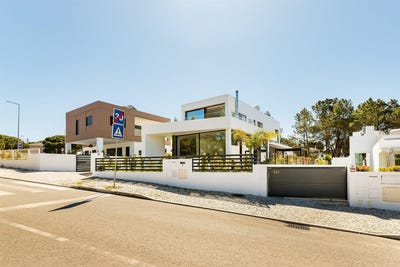 /international/pt/sesimbra-castelo-setubal-municipality-310101087539/