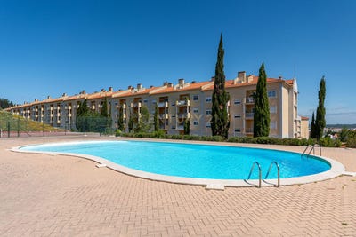 /international/pt/alenquer-santo-estevao-e-triana-lisbon-310100431115/