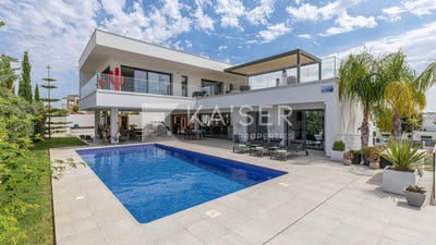 /international/pt/alcantarilha-e-pera-algarve-310109228267/