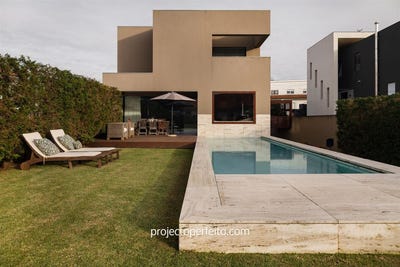 /international/pt/gulpilhares-porto-310099470614/