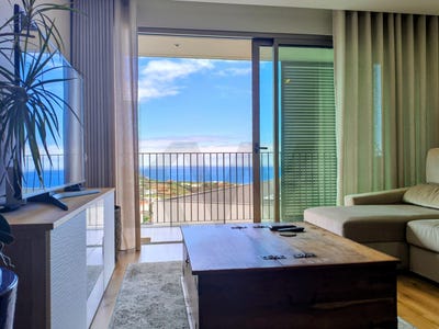 /international/pt/camara-de-lobos-madeira-310109018959/?lang=th