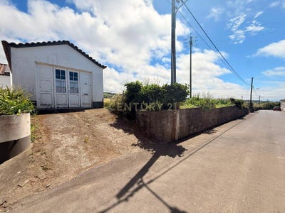 /international/pt/r-do-calco-27-9630-achada-portugal-ilha-de-sao-miguel-azores-310109170598/