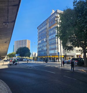 /international/pt/avenida-de-moscavide-moscavide-e-portela-lisbon-310103685930/