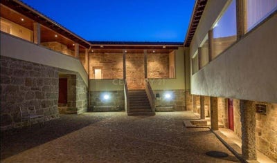 /international/pt/estrada-do-outeiro-sobradelo-da-goma-braga-310104918626/