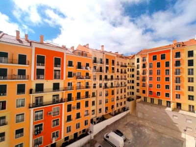 /international/pt/aguas-livres-amadora-lisbon-310096782708/