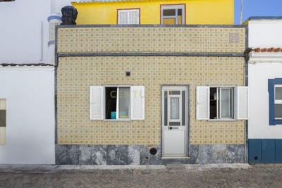/international/pt/rua-general-carmona-no20-santa-luzia-portugal-santa-luzia-lisbon-310103463903/