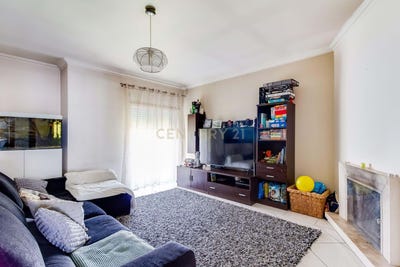 /international/pt/marinha-grande-leiria-310100003823/