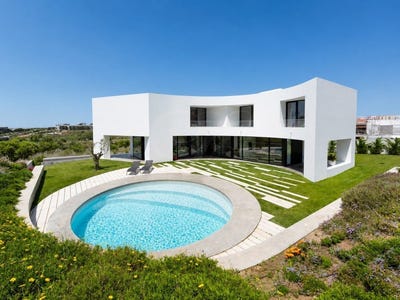 /international/pt/porto-salvo-e-barcarena-lisbon-310108526210/