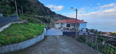 /international/pt/ponta-delgada-madeira-310106236264/