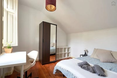 /international/pt/rua-de-sao-jose-lisbon-lisbon-310093861425/