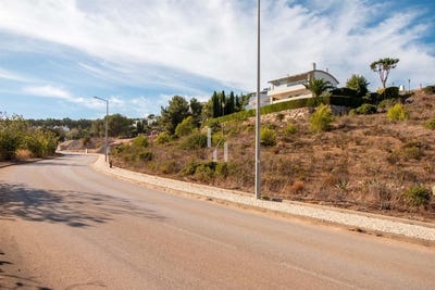 /international/pt/budens-faro-310100711870/?lang=id