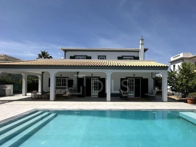 /international/pt/almancil-faro-310108668773/