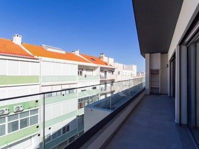 /international/pt/cacilhas-almada-setubal-municipality-120089924251/