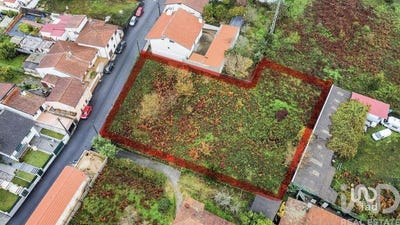 /international/pt/vila-de-cucujaes-aveiro-310104232789/