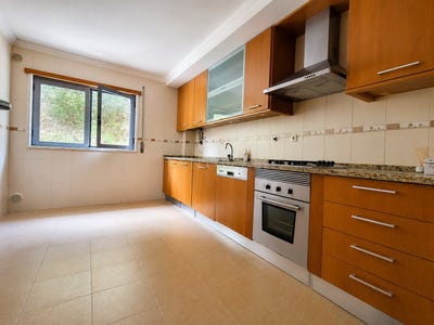 /international/pt/rua-bairro-da-mata-vila-franca-de-xira-portugal-vila-franca-de-xira-lisbon-310104130447/
