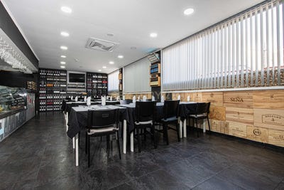 /international/pt/ramada-e-canecas-lisbon-310099550848/
