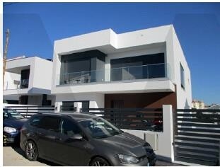 /international/pt/charneca-da-caparica-setubal-municipality-310100932826/?lang=de
