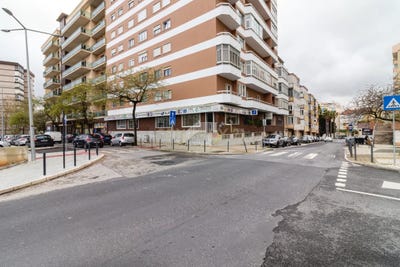 /international/pt/rua-domingos-sequeira-n12-odivelas-portugal-odivelas-lisbon-310106992069/