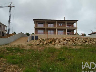 /international/pt/leiria-leiria-120086083927/