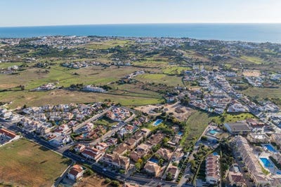 /international/pt/guia-leiria-310103810597/