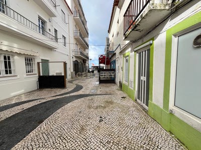 /international/pt/nazare-leiria-310100668689/