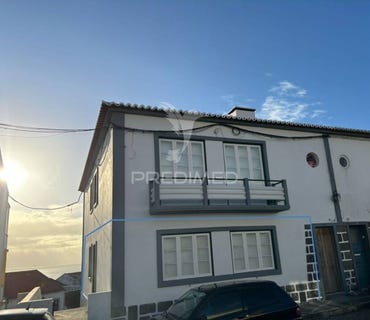 /international/pt/angra-n-sra-da-conceicao-angra-do-heroismo-azores-310095804495/