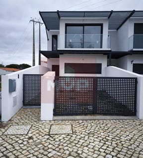 /international/pt/quelfes-faro-310106289706/