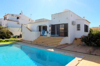 /international/pt/guia-leiria-310107600785/
