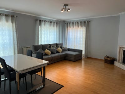 /international/pt/av-cidade-de-londres-11a-agualva-cacem-portugal-agualva-e-mira-sintra-lisbon-310108785076/