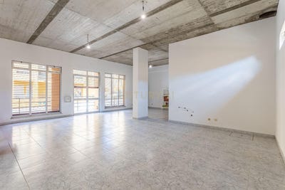 /international/pt/camarate-lisbon-310094805931/