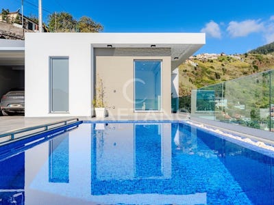 /international/pt/arco-da-calheta-madeira-310108403892/