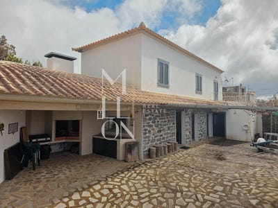 /international/pt/faja-da-ovelha-madeira-310107358188/