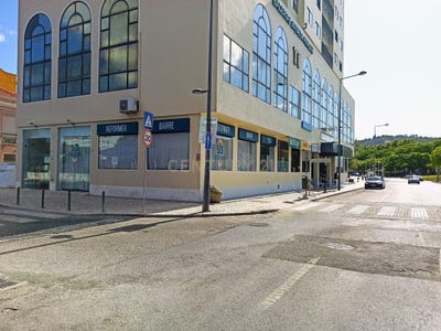 /international/pt/avenida-luisa-todi-277-r-c-e8-setubal-sao-juliao-setubal-municipality-310105059362/