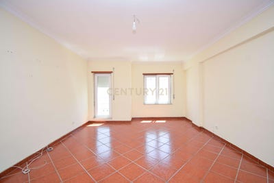 /international/pt/av-rui-gracio-pct-oscar-da-silva-nº-53-nº-2-4-dto-corroios-setubal-municipality-310108923865/