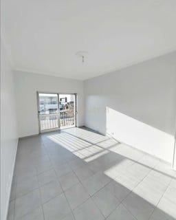 /international/pt/rua-tenente-medico-ramiro-correia-2-2ºdf-santa-iria-de-azoia-lisbon-310108084878/