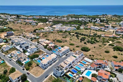 /international/pt/albufeira-olhos-de-agua-algarve-310101358031/?lang=pt