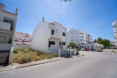 /international/pt/rua-cidade-de-faro-montijo-portugal-montijo-e-afonsoeiro-setubal-municipality-310108556393/