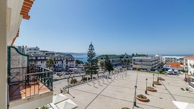 /international/pt/mafra-lisbon-310105790211/