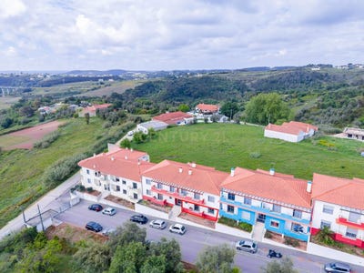 /international/pt/rua-volta-das-mos-portugal-aljubarrota-leiria-310107088463/