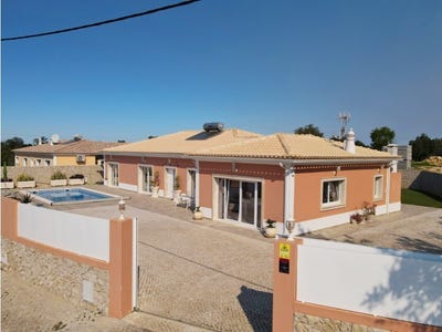 /international/pt/tunes-faro-310107969466/