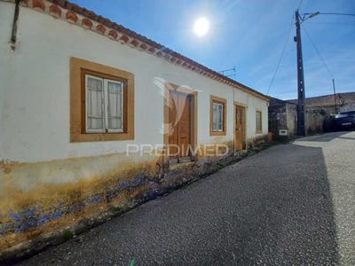 /international/pt/casais-e-alviobeira-tomar-santarem-310100935025/