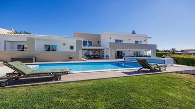 /international/pt/patroves-faro-310108217398/
