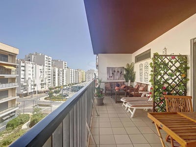 /international/pt/armacao-de-pera-faro-310101155642/?lang=zh-cn