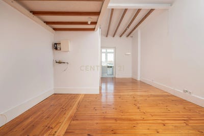 /international/pt/penha-de-franca-lisbon-310099844862/